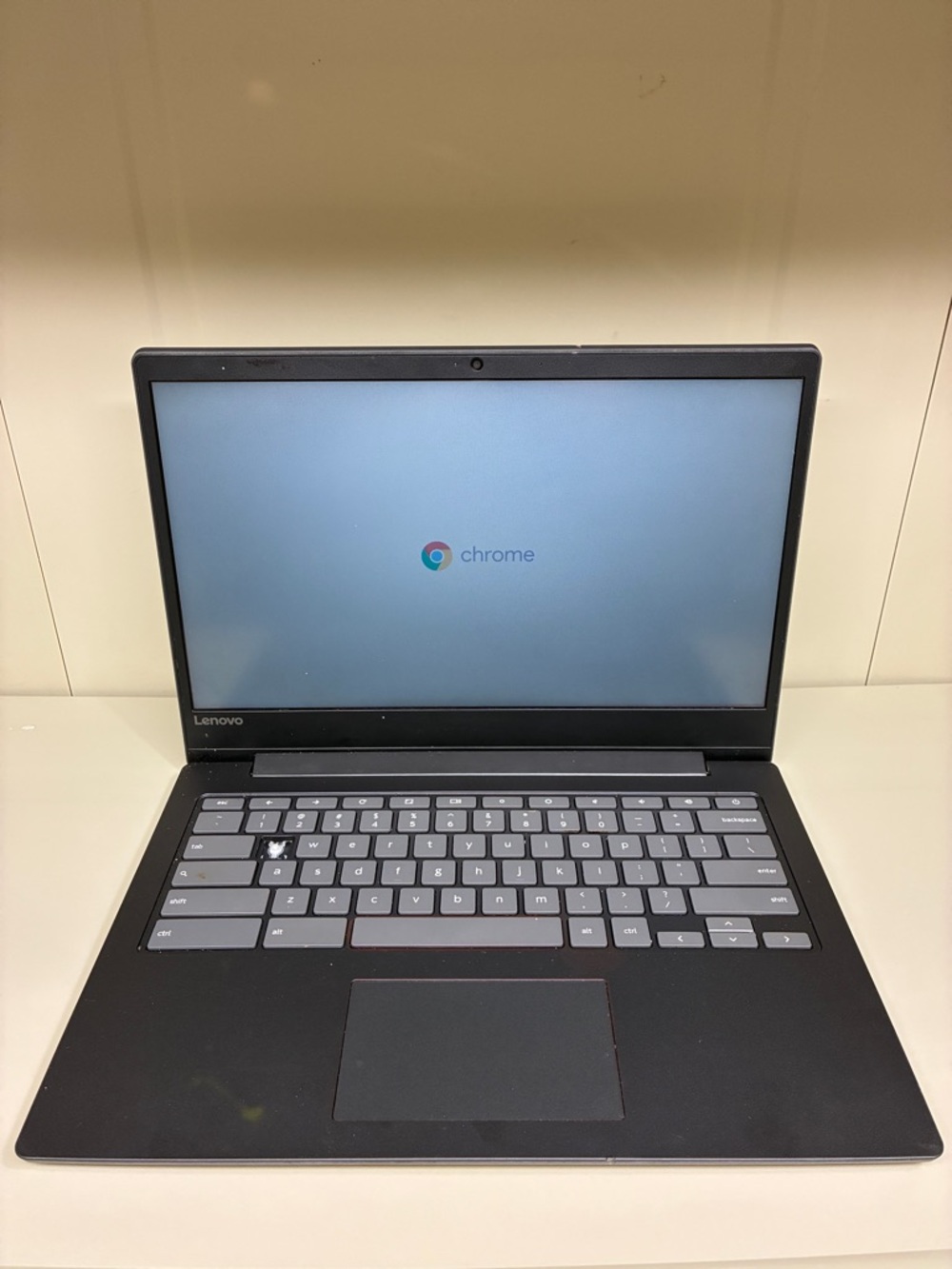 Lenovo Chromebook S330 81JW  14'' FHD For Parts Repair